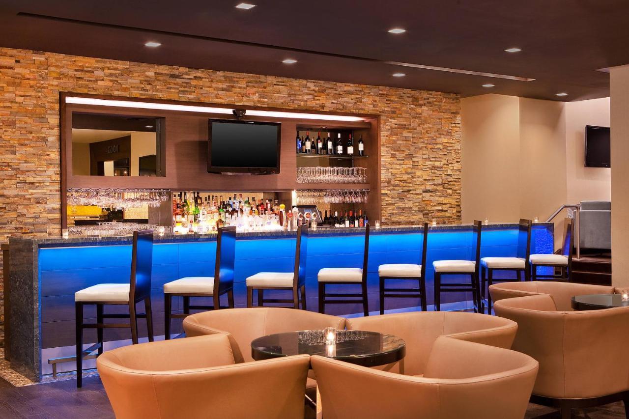 Sheraton Crescent Hotel Финикс Екстериор снимка