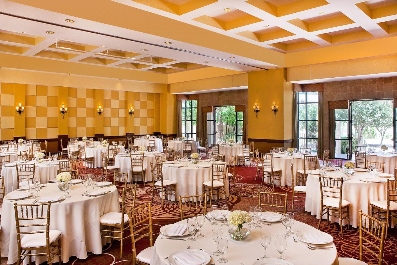 Sheraton Crescent Hotel Финикс Екстериор снимка