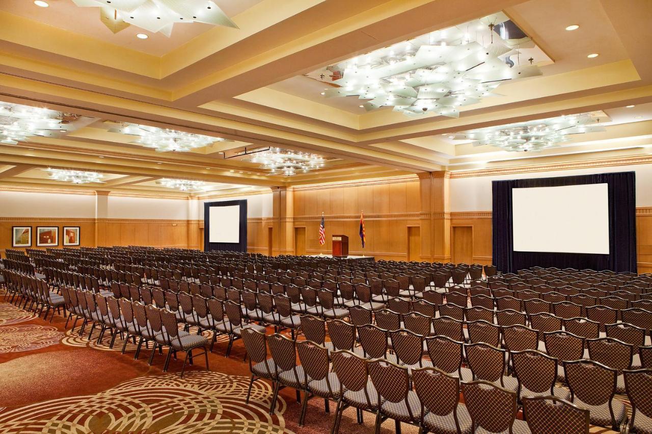Sheraton Crescent Hotel Финикс Екстериор снимка