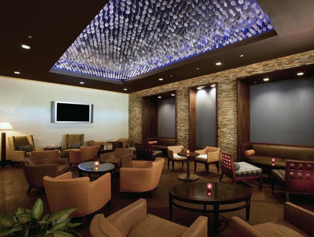 Sheraton Crescent Hotel Финикс Екстериор снимка